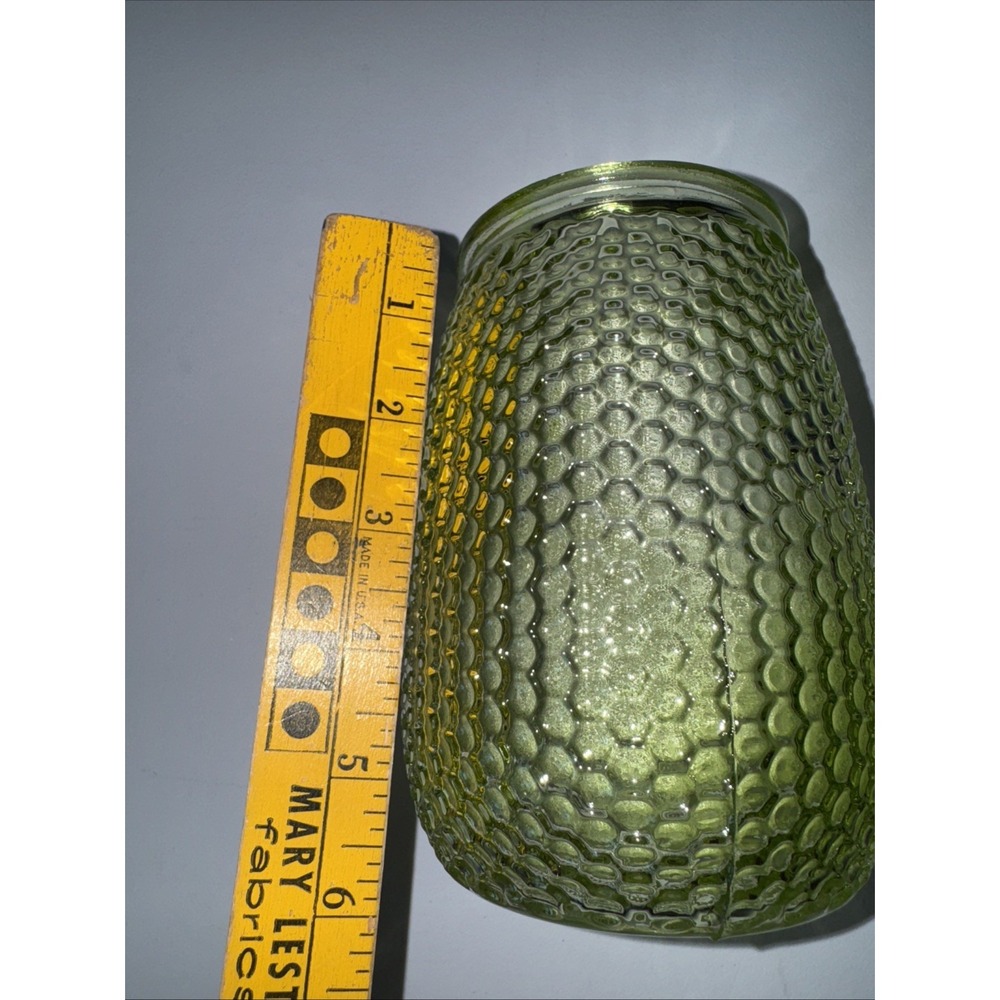 Vintage Glass Honeycomb Vase Green MCM 6 x 4" Hobnail Display Jar or For Flowers - Picture 3 of 6
